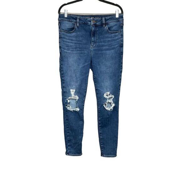 American Eagle light wash distressed high rise jegging size 14 - Picture 1 of 15